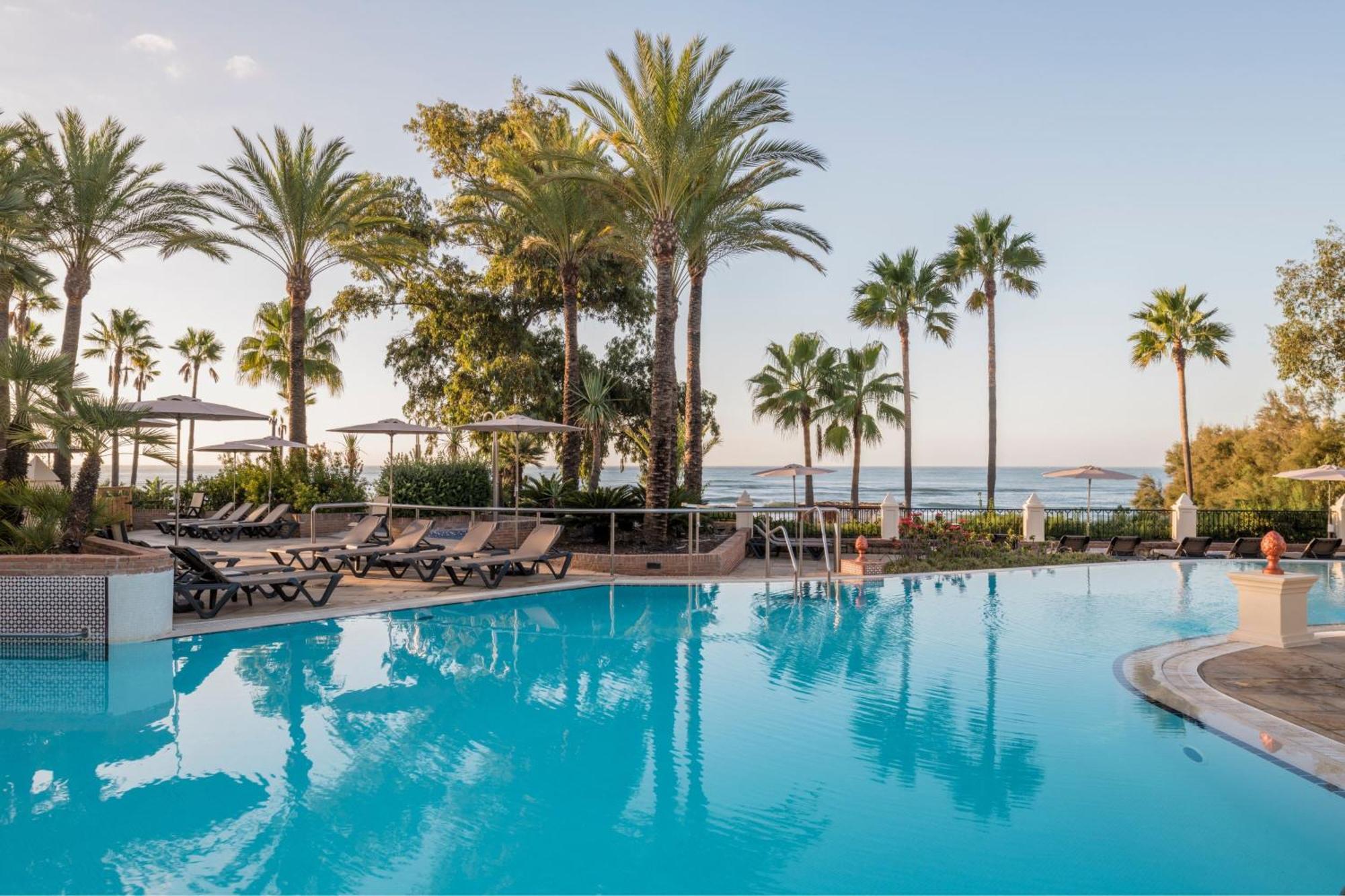 Marriott's Playa Andaluza, A Marriott Vacation Club Resort Estepona Esterno foto