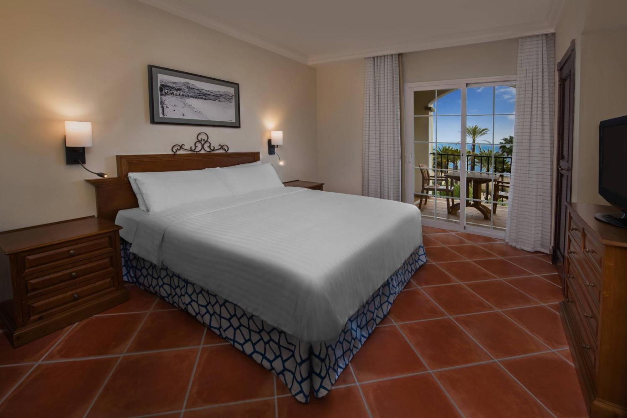Marriott's Playa Andaluza, A Marriott Vacation Club Resort Estepona Esterno foto