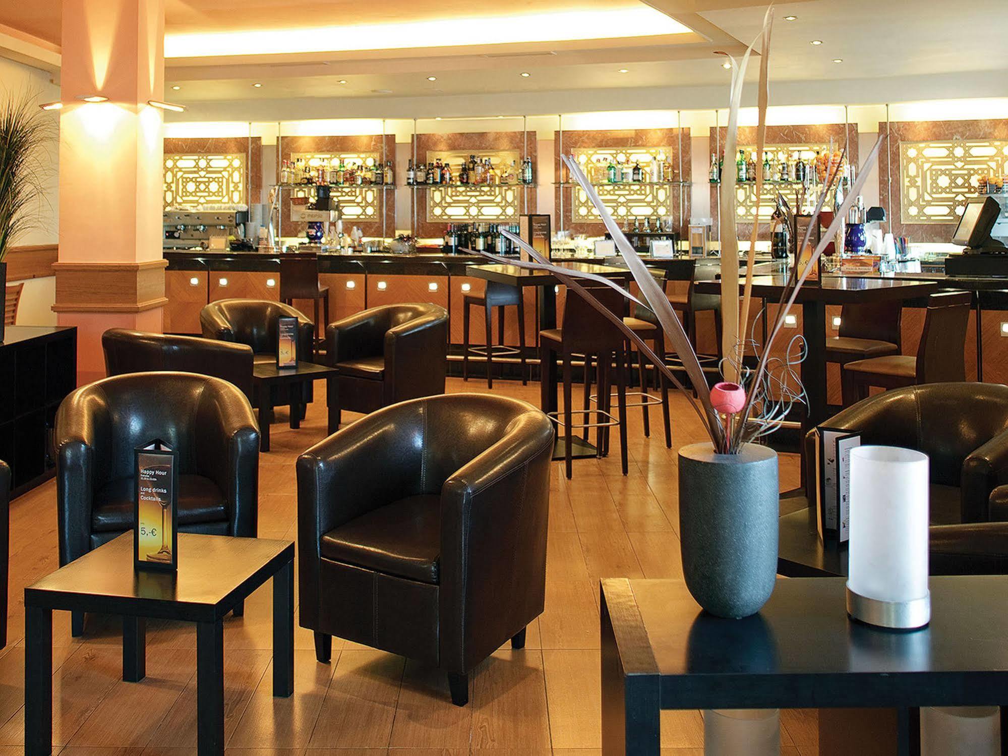 Marriott's Playa Andaluza, A Marriott Vacation Club Resort Estepona Esterno foto